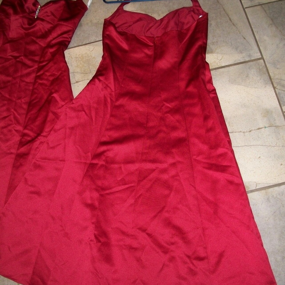 Davids Bridal Red Satin Tea Length Halter Dress 4 - Picture 3 of 3